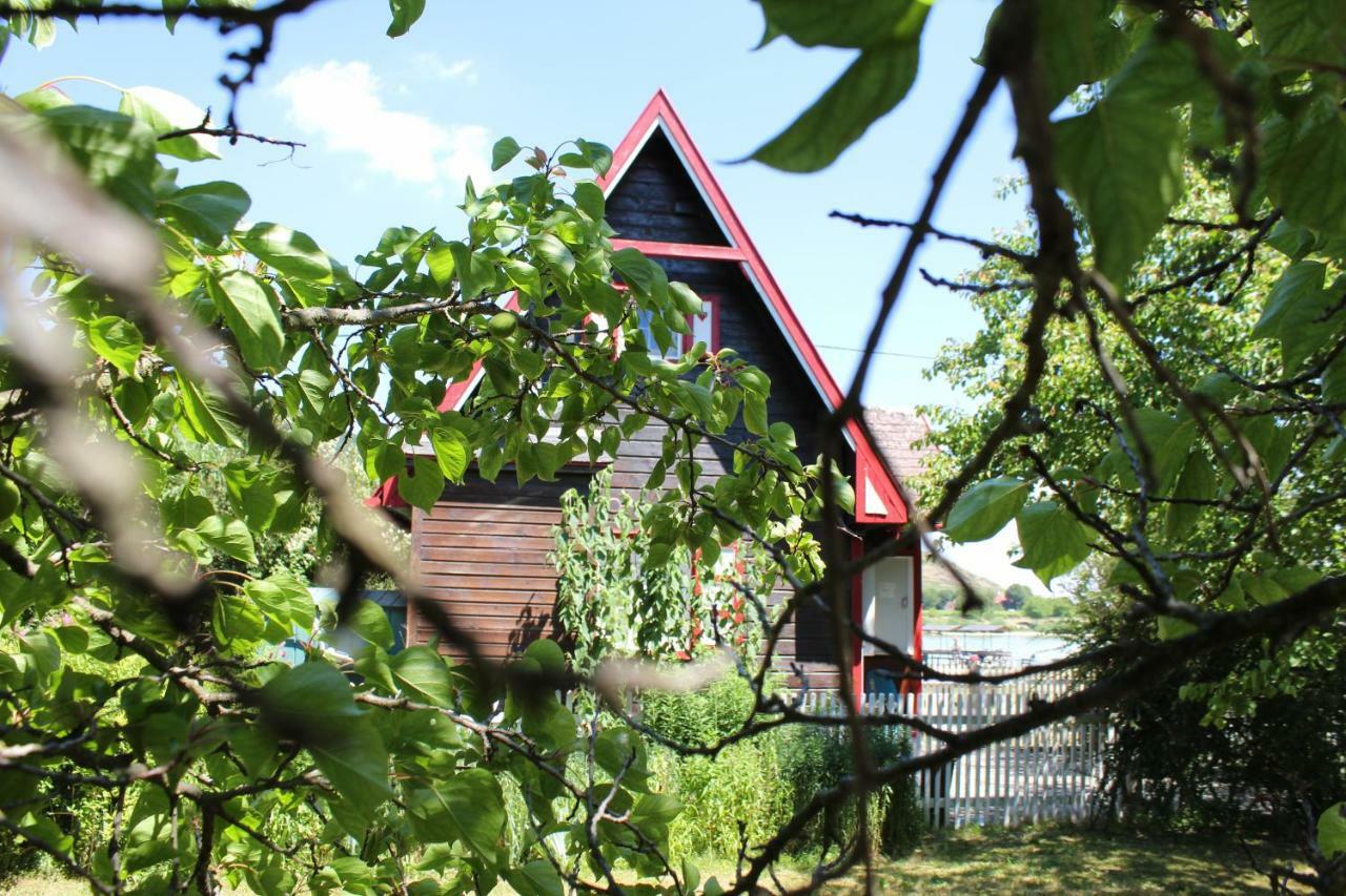 Donau Strandhaus Mit Duernstein Panorama Holiday home Rossatzbach